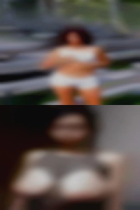 Naughty women bi couple.
